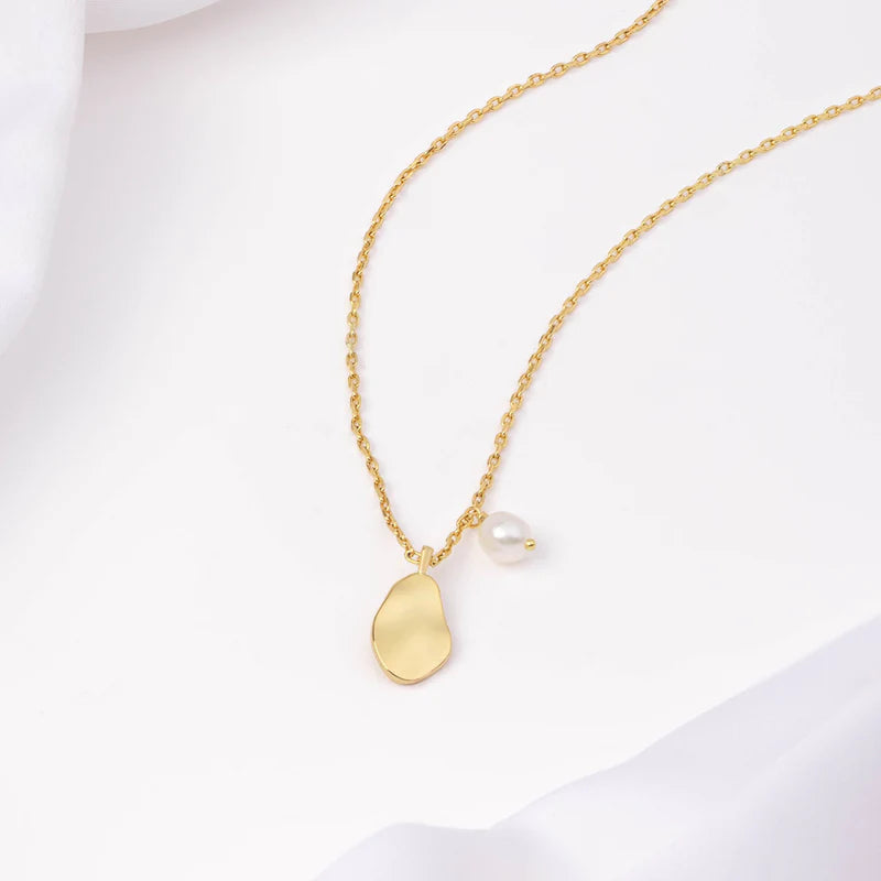 WCO Pocketful Pearl Necklace