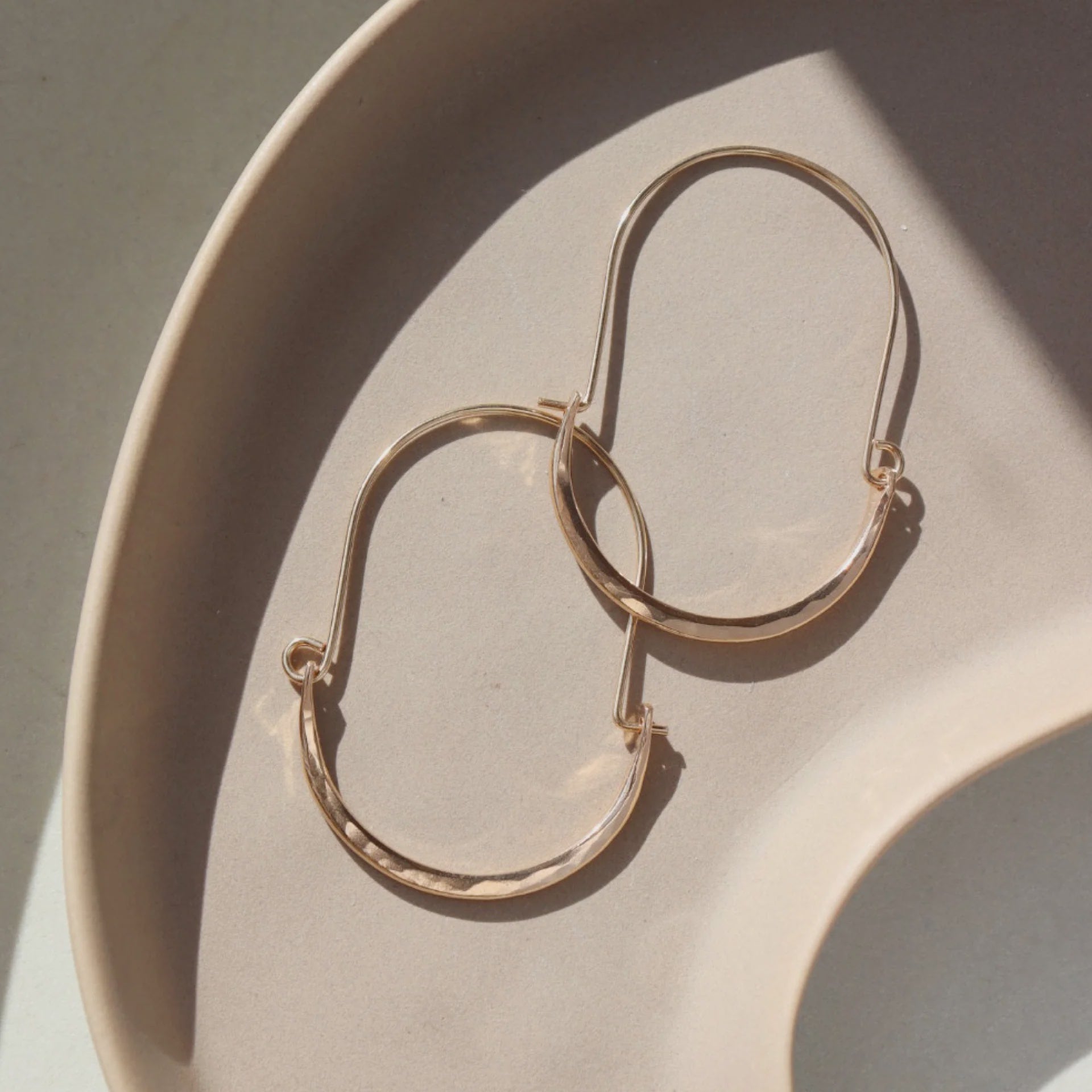 TKN Hammered Paloma Hoops