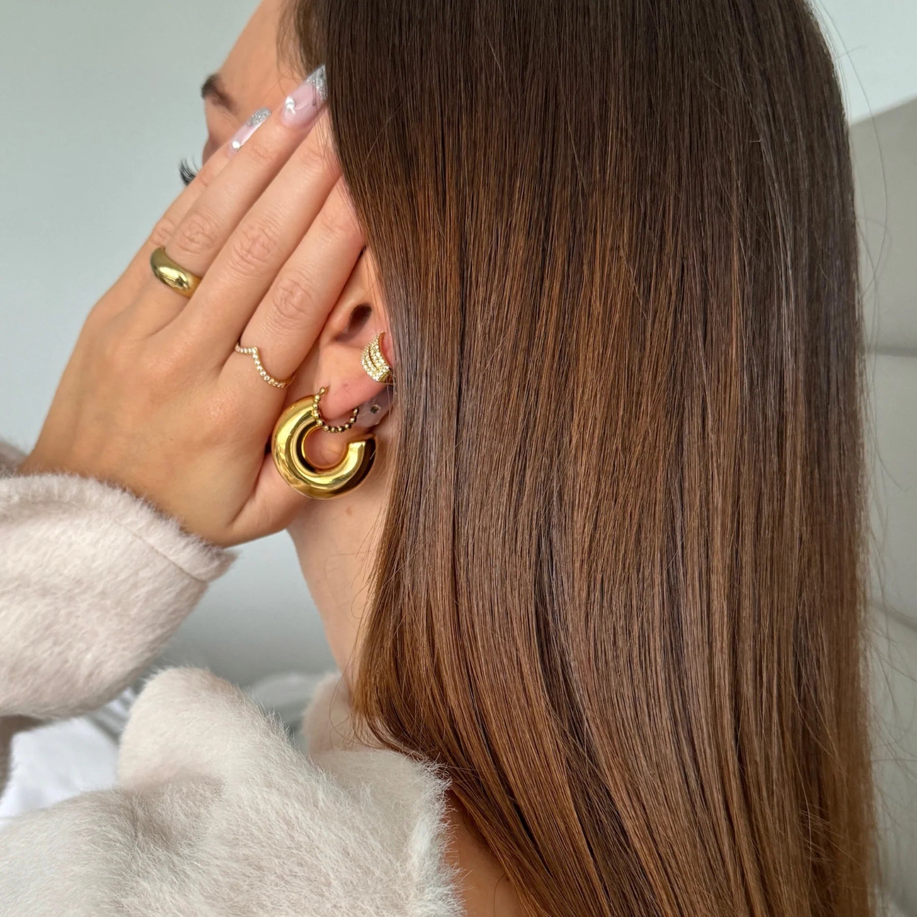 EV Hadley Dainty Wishbone Ring