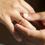 EV Brooks Sideways Cross Ring