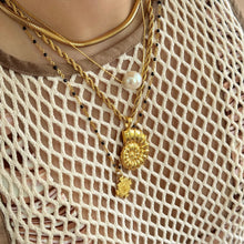 Load image into Gallery viewer, EV Zayla Cross Pendant Necklace
