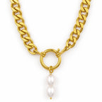 EV Cassidy Chunky Pearl Necklace