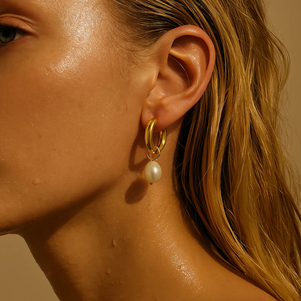 EV Melrose Pearl Earring