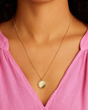 Load image into Gallery viewer, GOR Sunny Pendant Necklace
