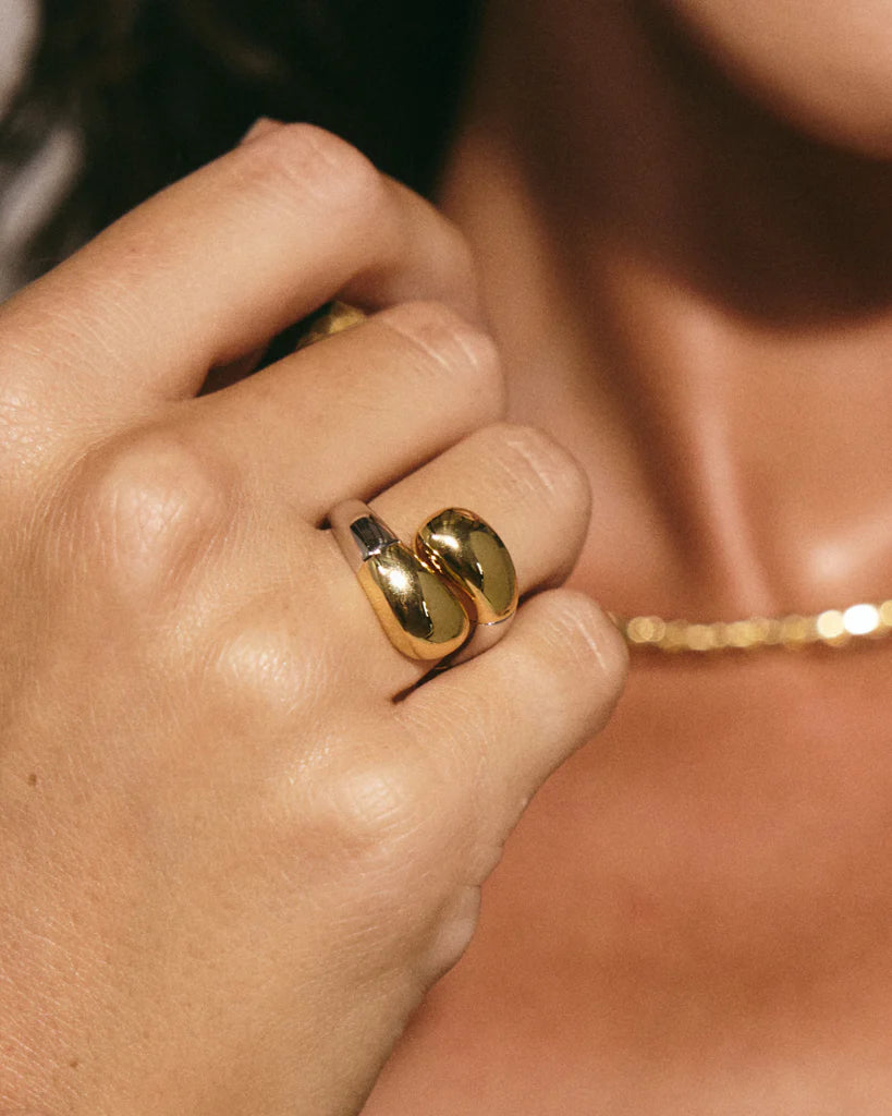 LAJ Molten Twist Ring