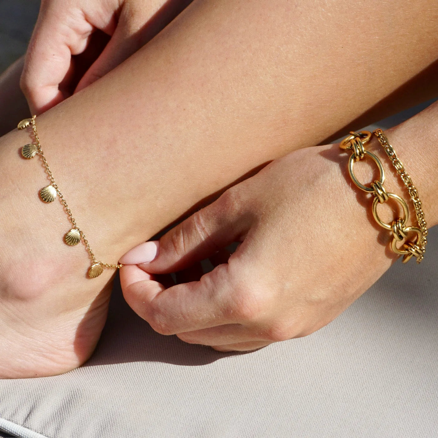 EV Ruby Oval Chain Bracelet