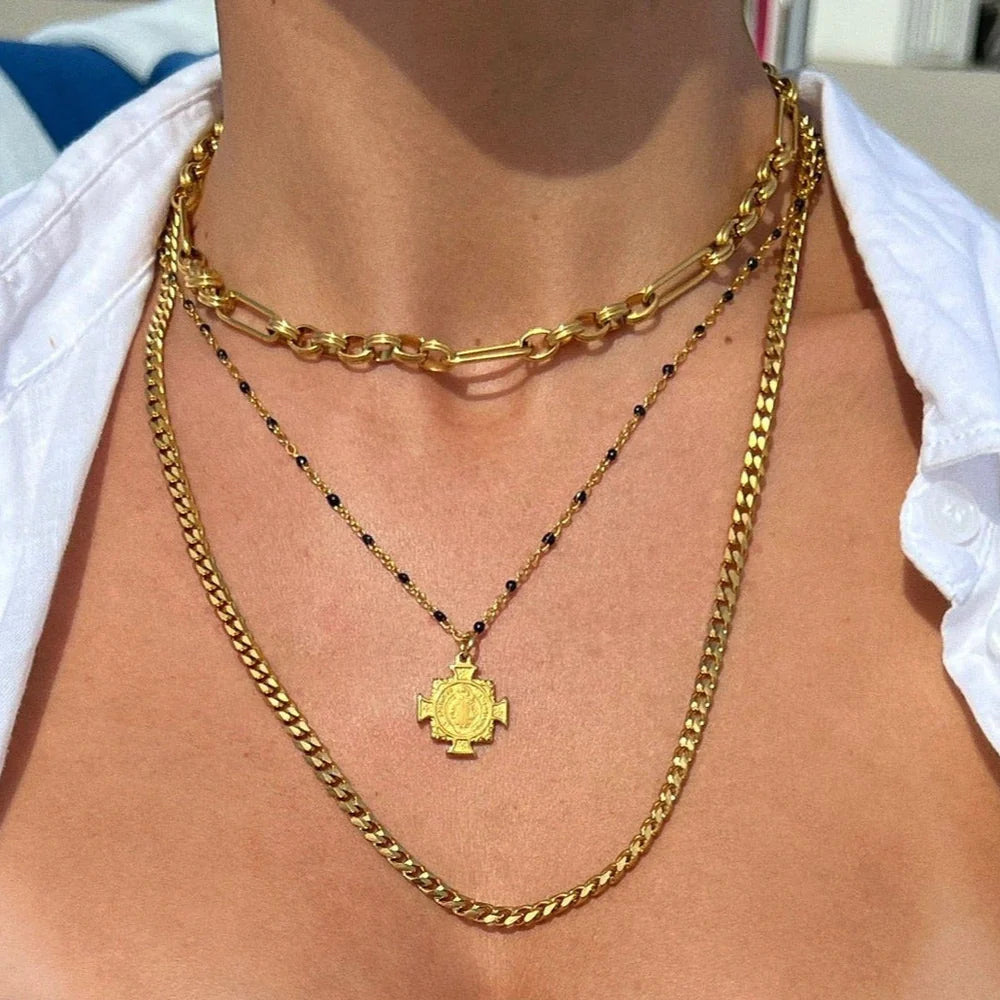 EV Zayla Cross Pendant Necklace