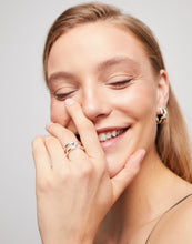 Load image into Gallery viewer, UNO Ser Indomable Ring

