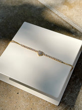 Load image into Gallery viewer, CZ Heart Lariat Bracelet

