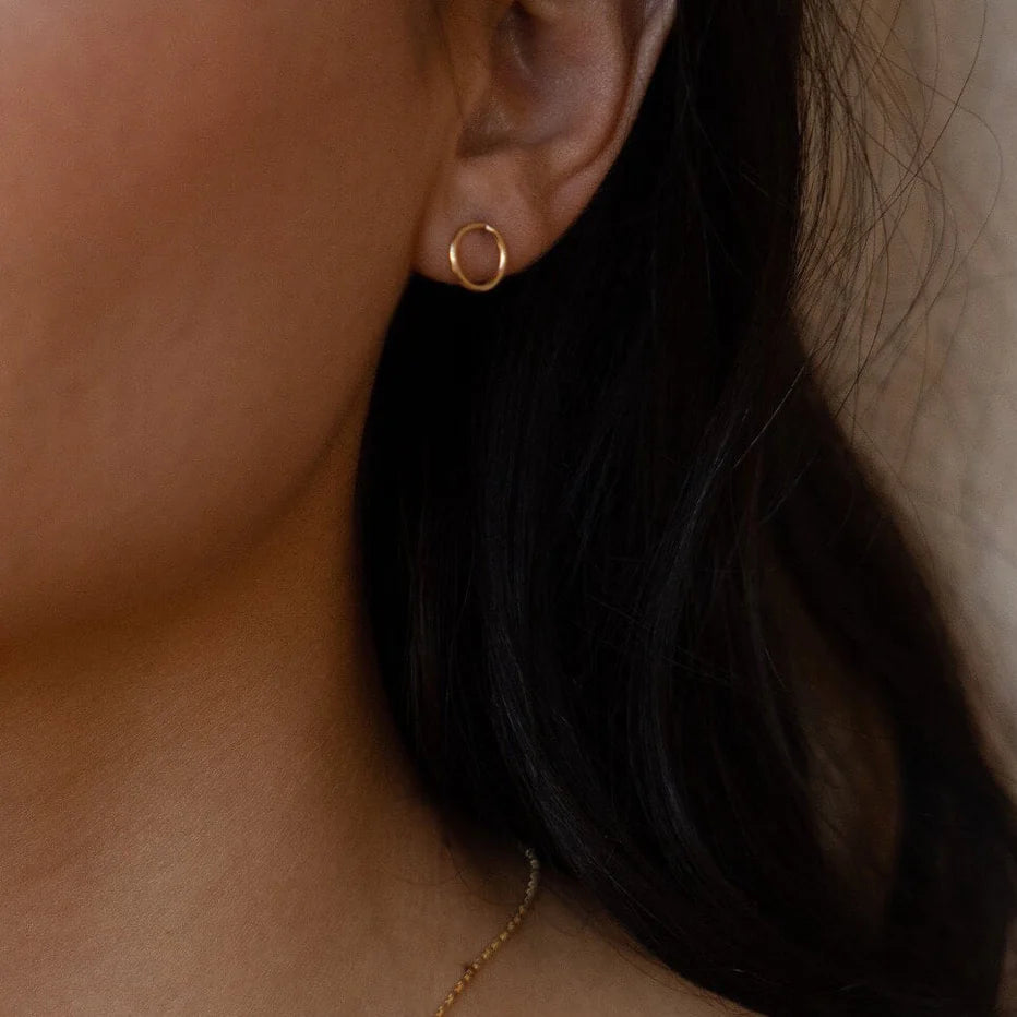 TKN Zero Stud Earrings