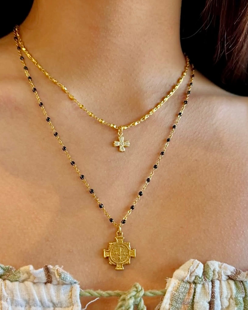 LVP 1389 Cross Flower Necklace