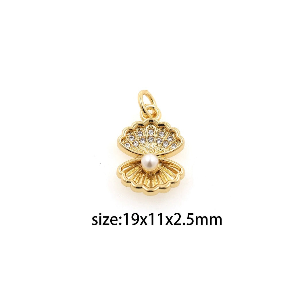 JULIA Small Charm