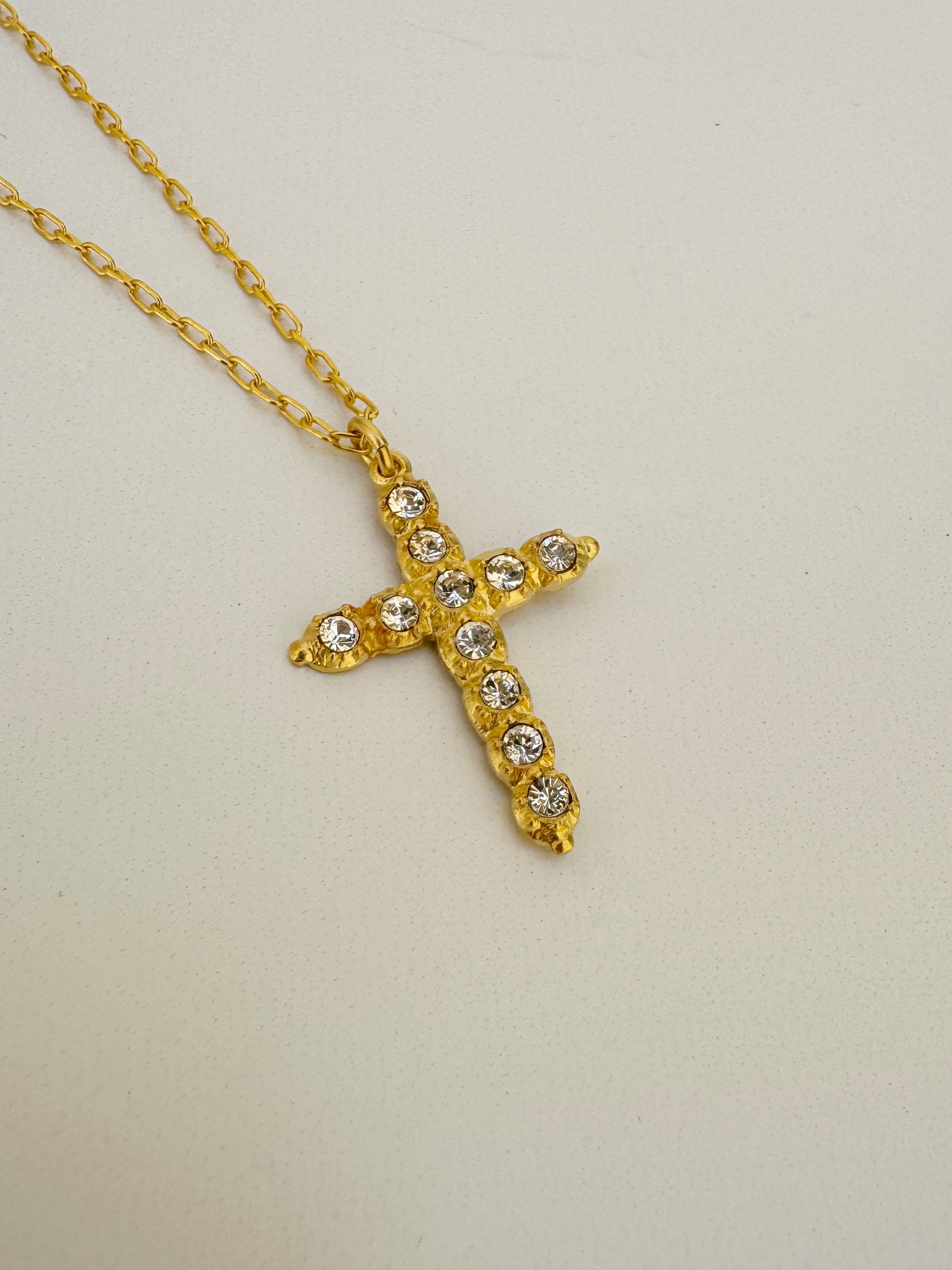 LVP 0910 Cross Necklace