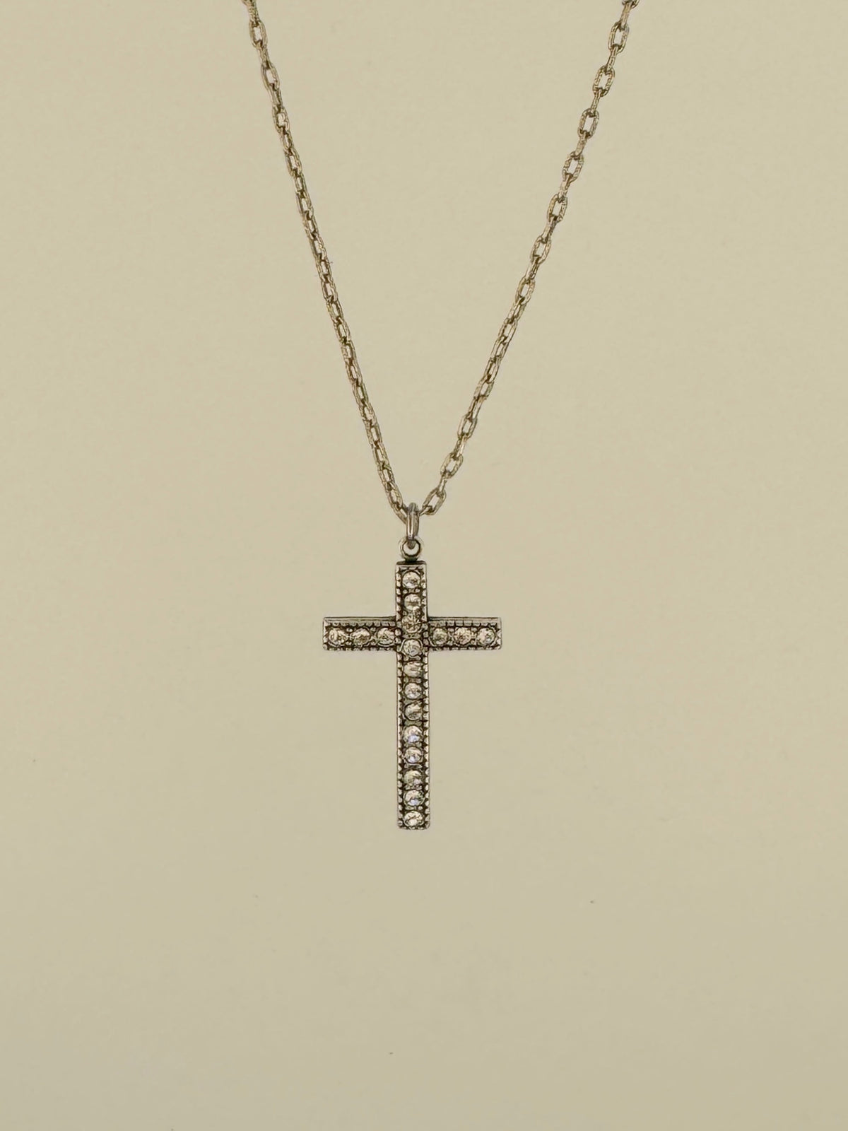 LVP 0985 Cross Necklace