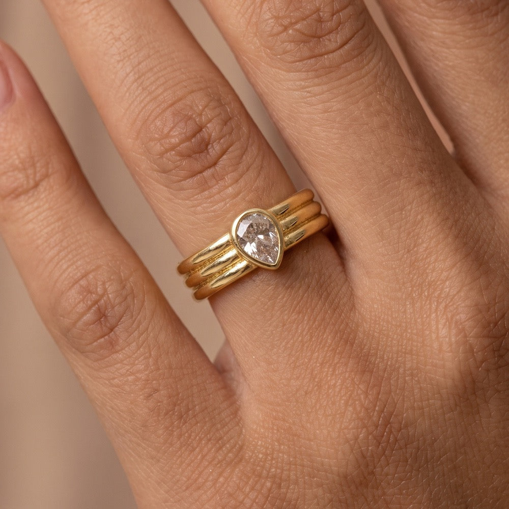 Ribbed Ring with Teardrop CZ Stone