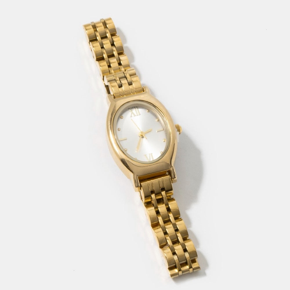 Greta Oval Face Bracelet Watch