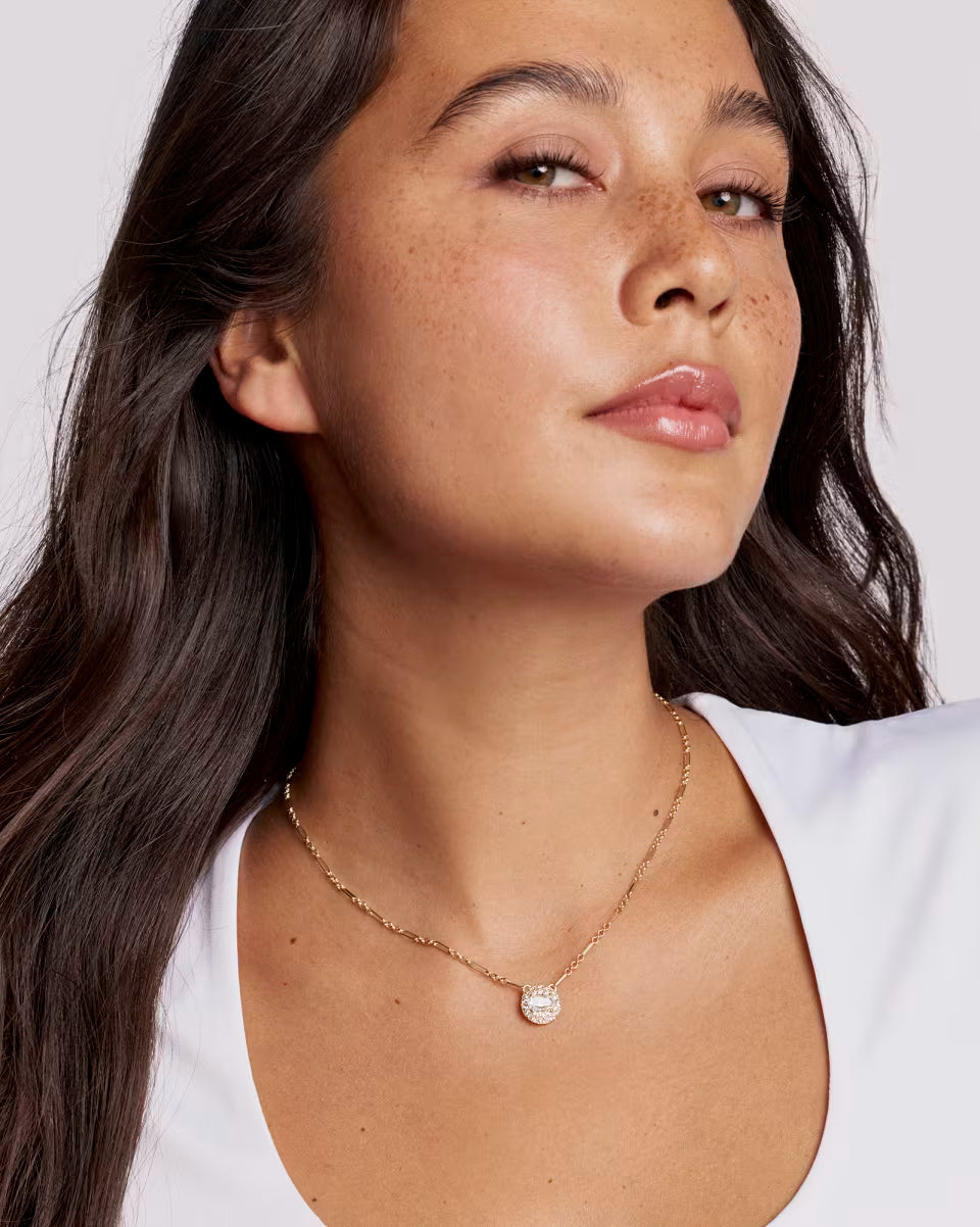 KS Bella Short Pendant Necklace