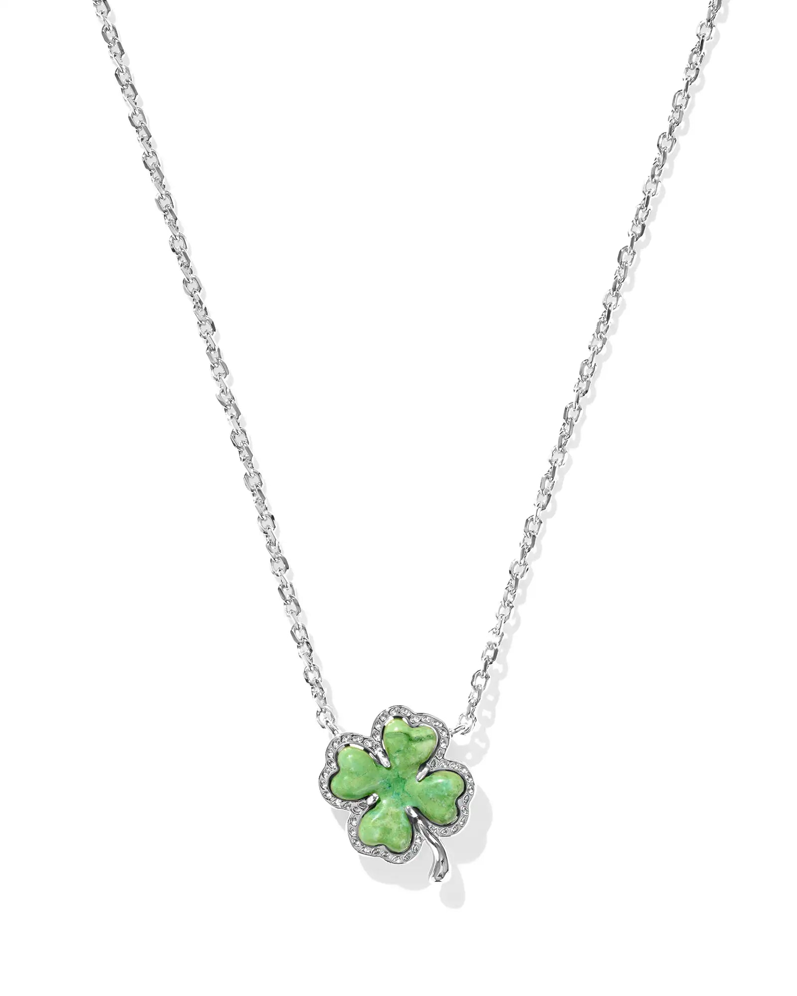 KS Clover Short Pendant Necklace