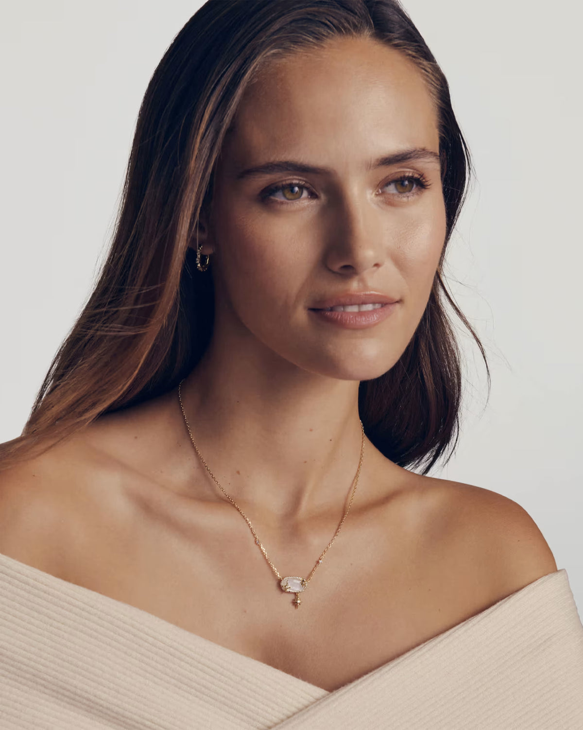 KS Elisa Star Short Pendant Necklace