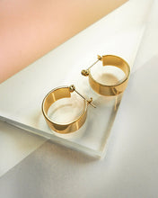 Load image into Gallery viewer, LAJ Positano Hoops
