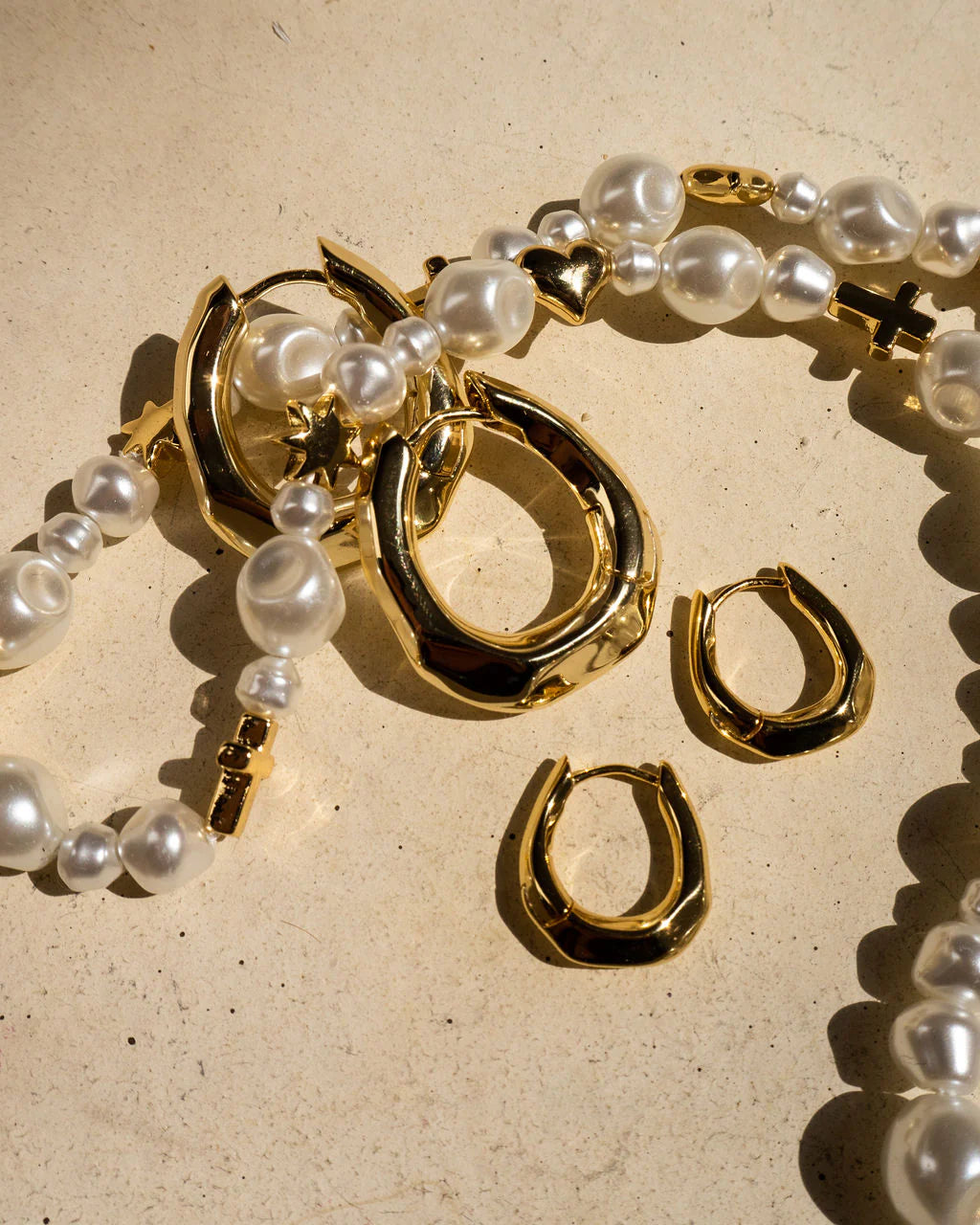 LAJ Delphine Hoops