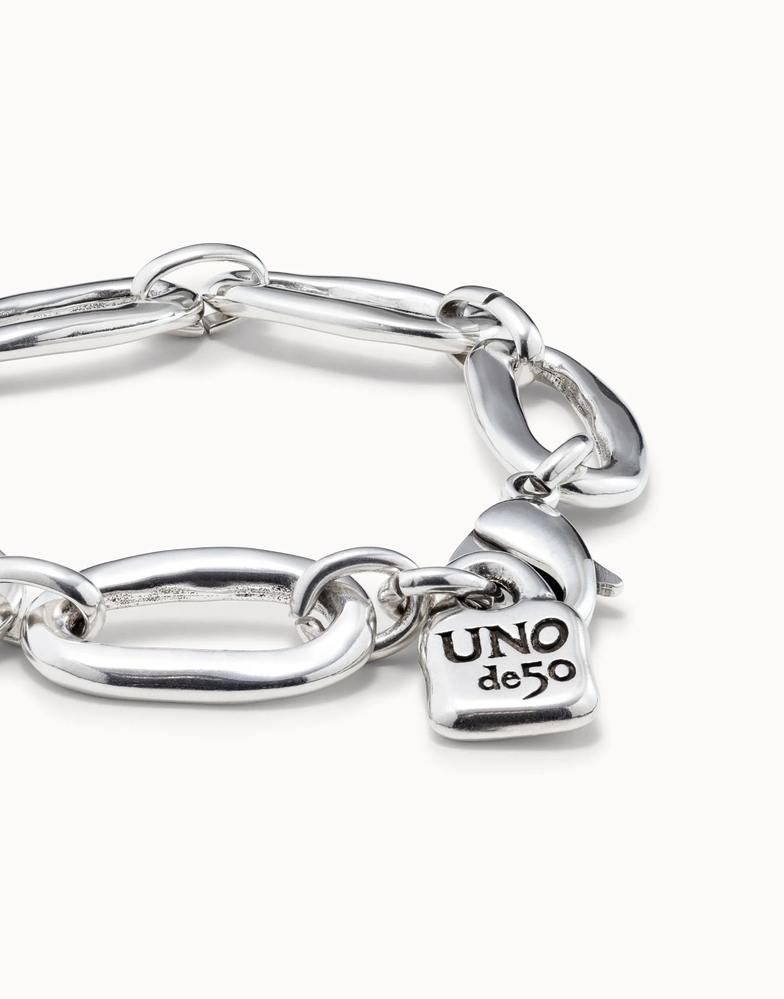 UNO Awesome Bracelet