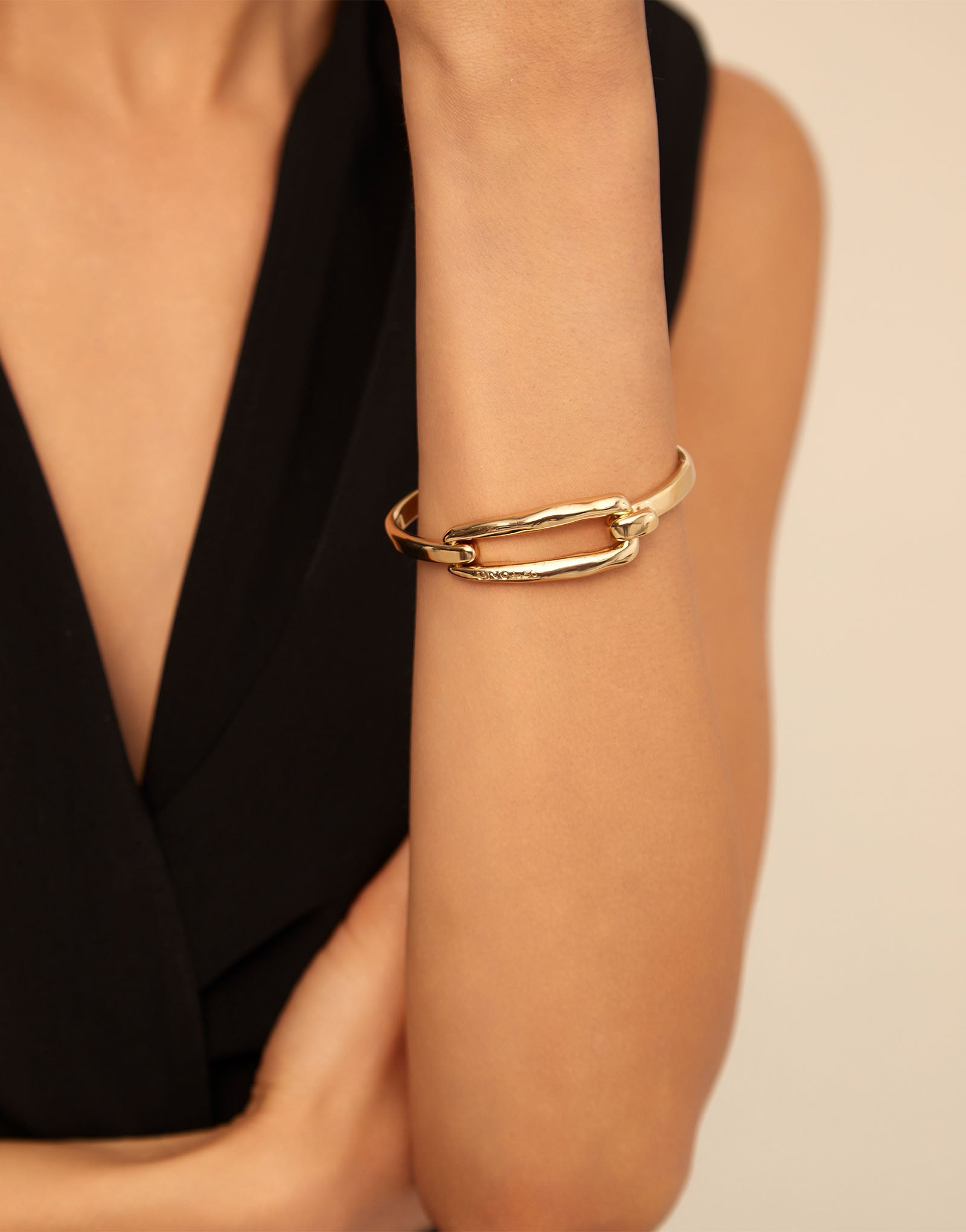 UNO Tied Bracelet