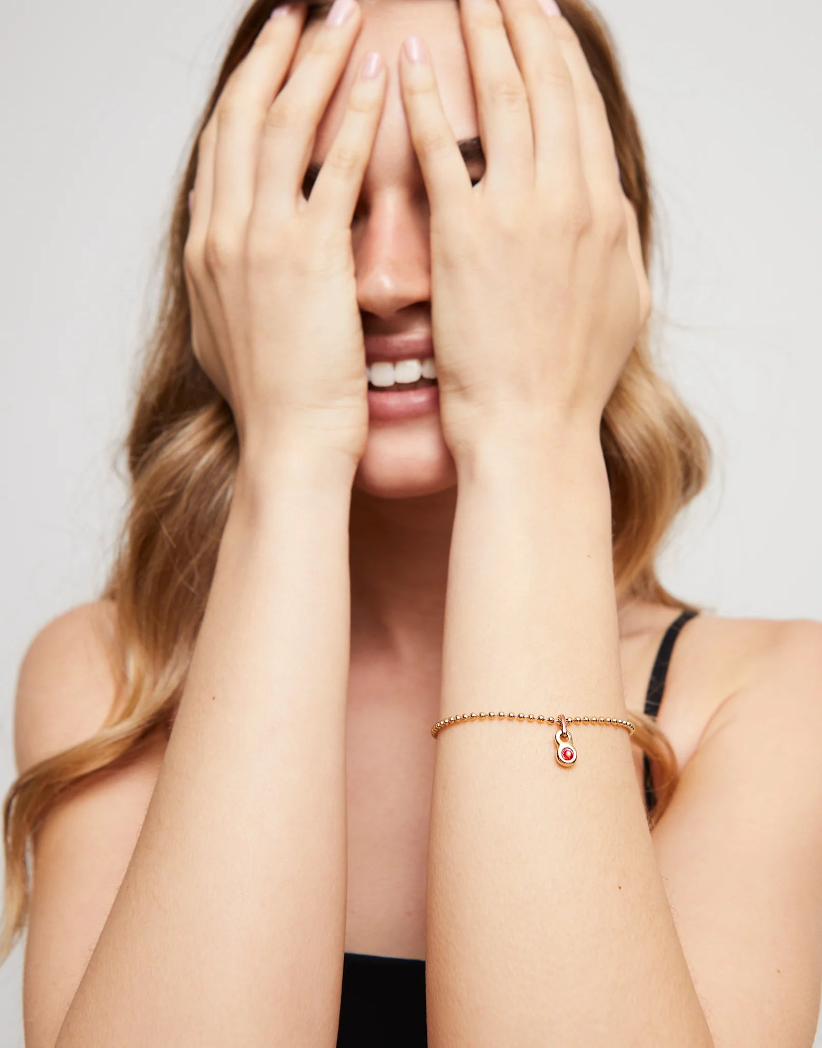 UNO Hazte Uno Bead Bracelet