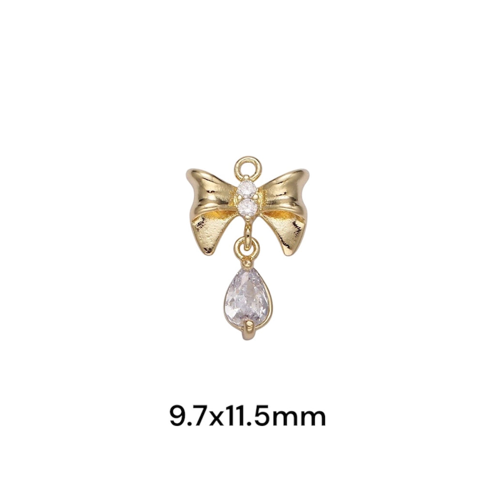 JULIA Small Charm