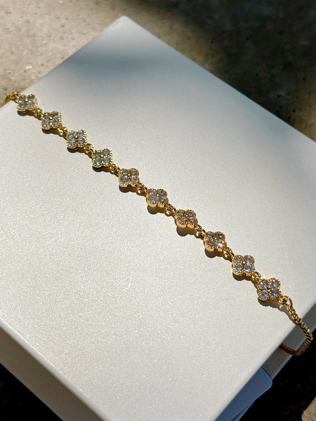 Clover Lariat Bracelet