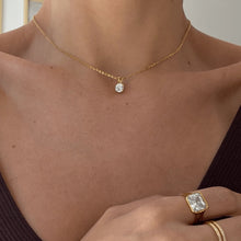 Load image into Gallery viewer, EV Lillian Necklace
