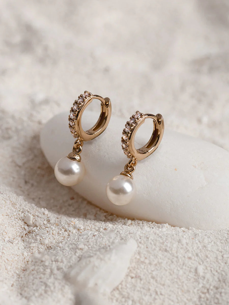 WCO Pave Pearl Baby Huggies