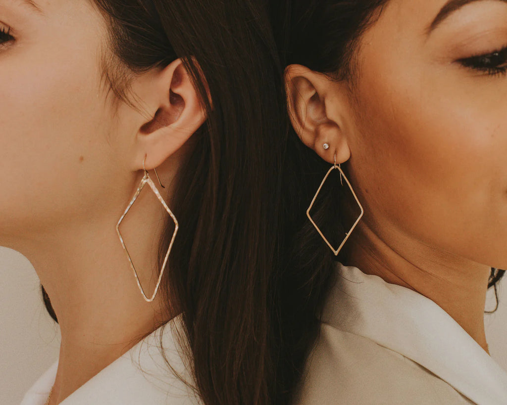 TOA Dream On Earrings