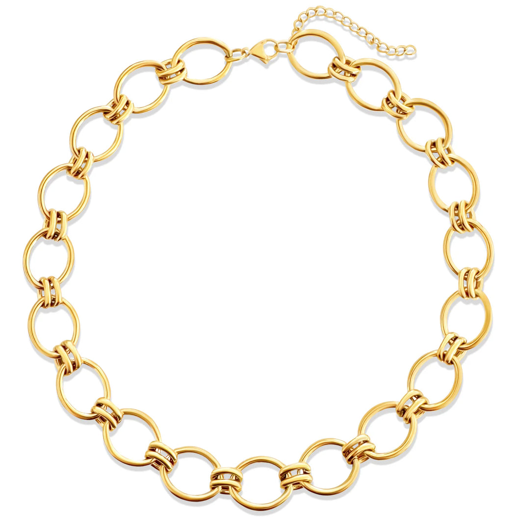 EV Ruby Oval Chain Necklace