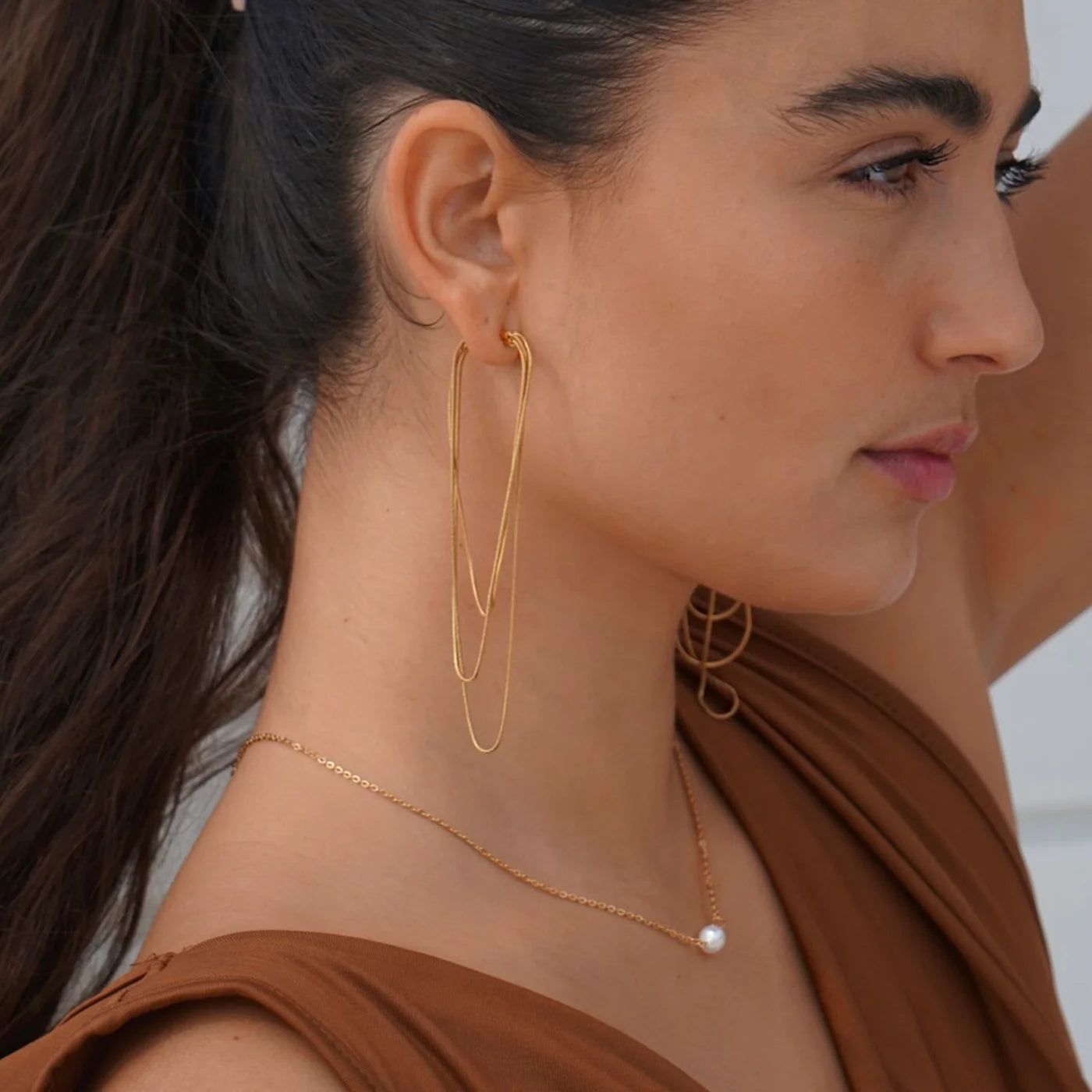 EV Shayla Choker Necklace