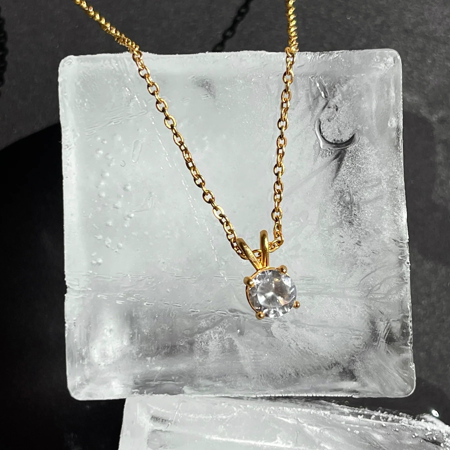 EV Lillian Necklace