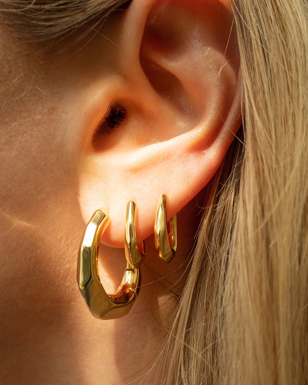 LAJ Delphine Hoops