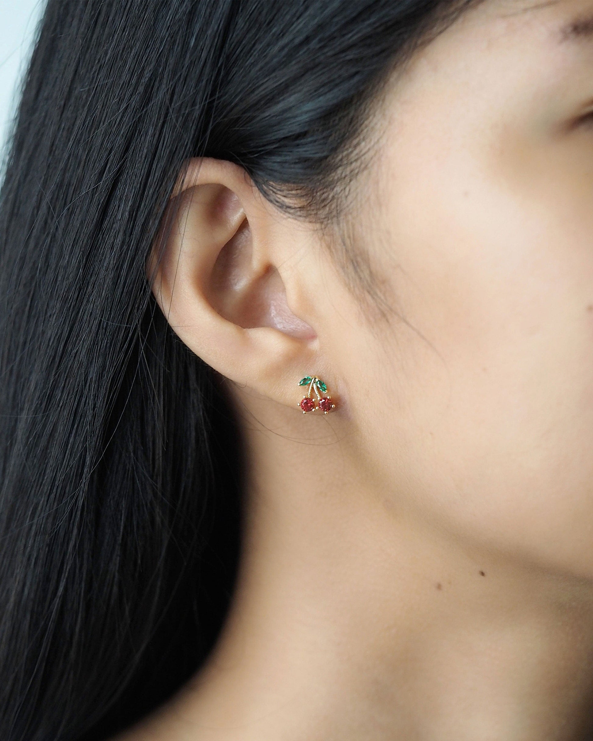 Tai TE-3544 Cherry Studs
