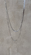 Load and play video in Gallery viewer, Basic Herringbone Chain Necklace
