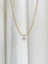 Load image into Gallery viewer, Mini Smiley Face Short Necklace
