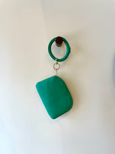 Load image into Gallery viewer, Vida Wristlet Pouch
