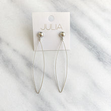 Load image into Gallery viewer, Thin Oval Earrings

