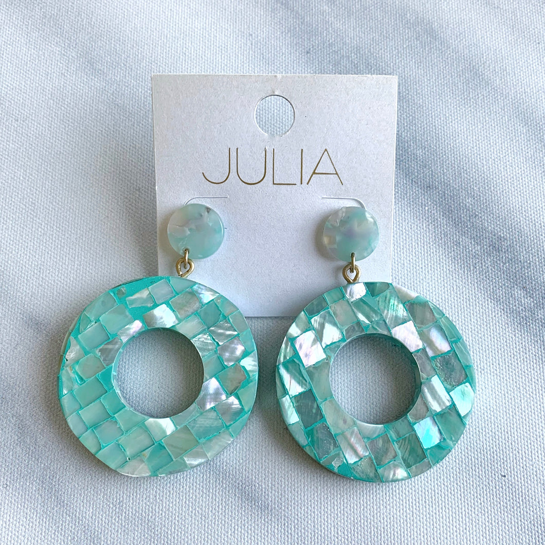 Shell Accent Earrings