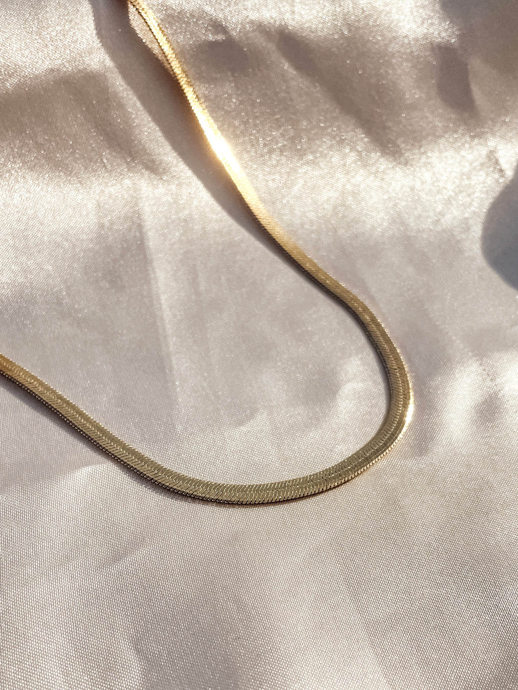 Basic Herringbone Chain Necklace