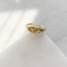 Load image into Gallery viewer, Butterfly Signet Ring
