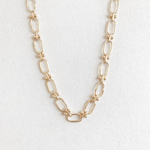 Load image into Gallery viewer, Glenn Chain Necklace
