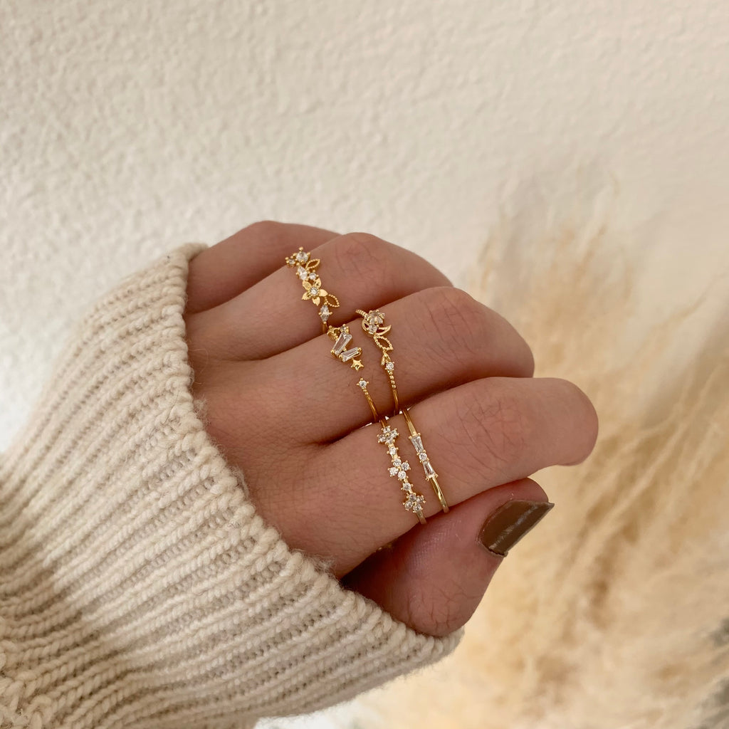 Petite Flower Cluster Ring